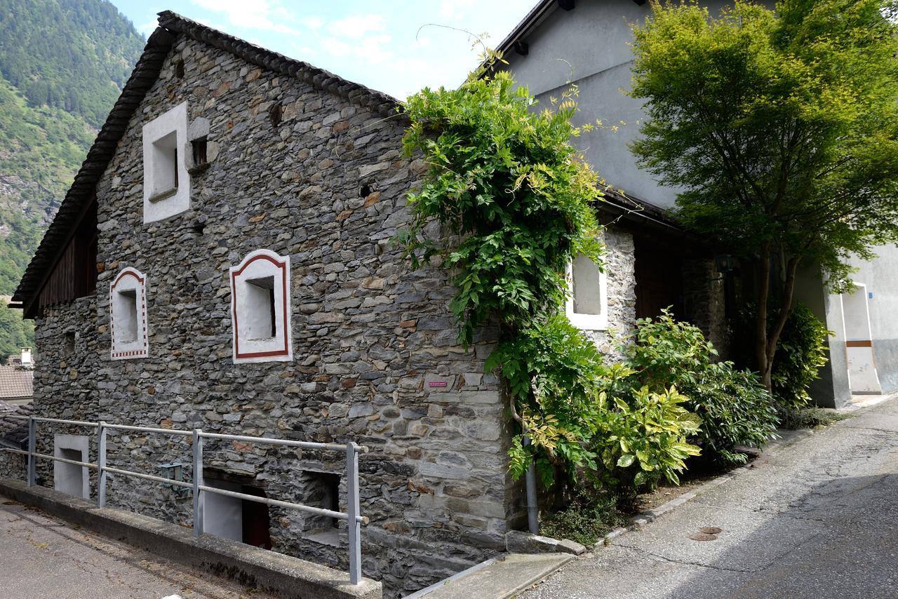 Hotel Soazza Εξωτερικό φωτογραφία